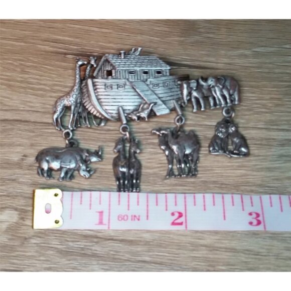 Vintage JJ Noah Arc Large Pewter Brooch Dangle Religious Statement Style. - Picture 3 of 3